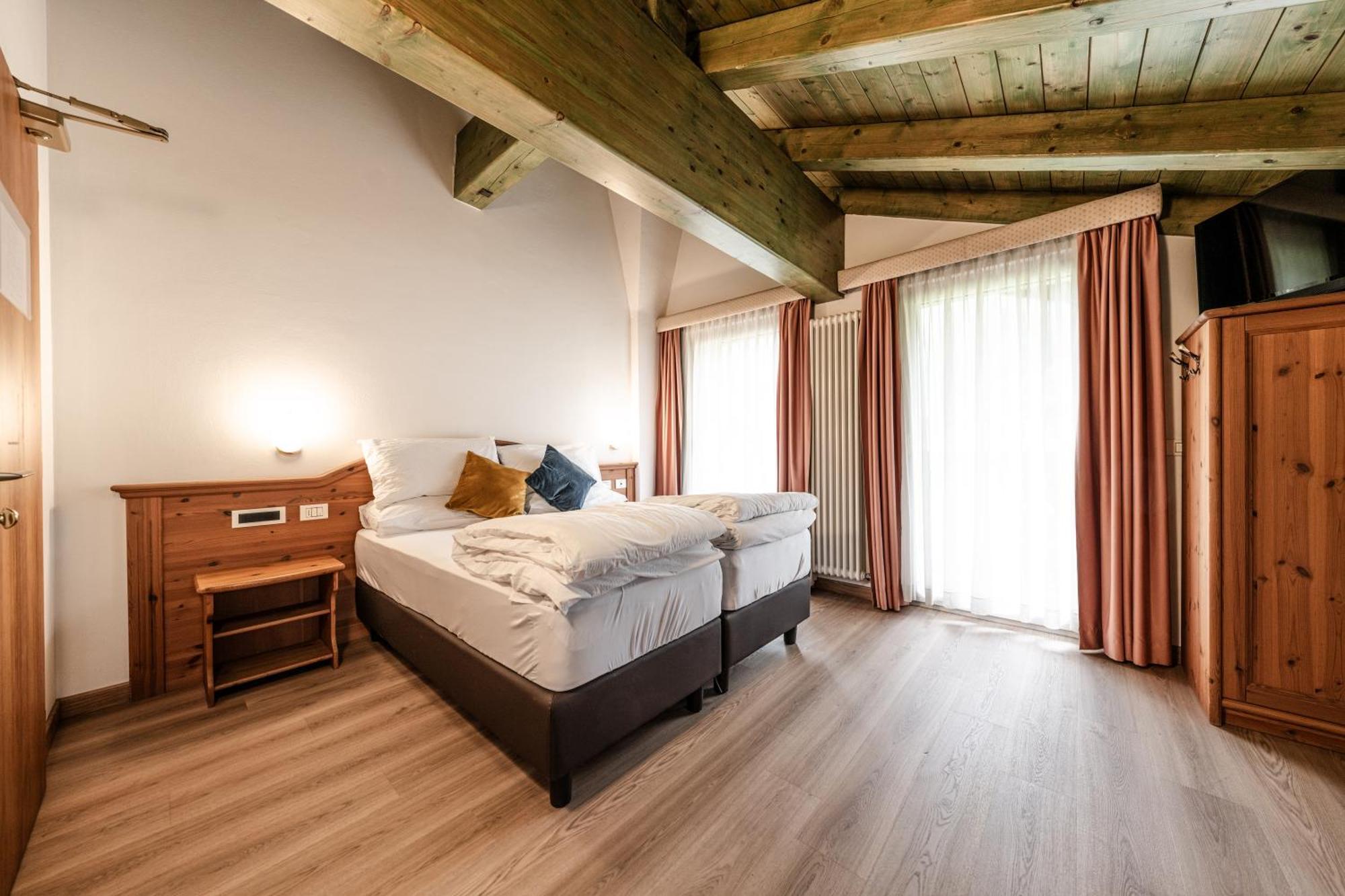 Hotel La Noria Commezzadura Kültér fotó